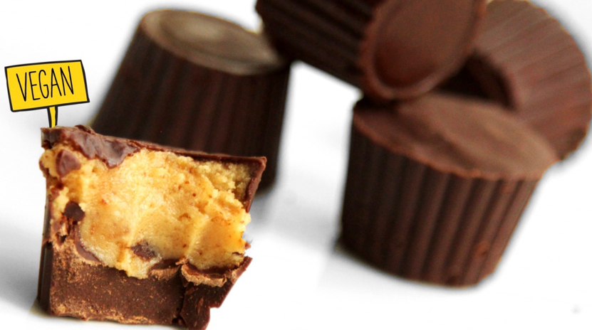 Peanut Butter Dark Chocolate Protein Cup Recipe (Vegan)